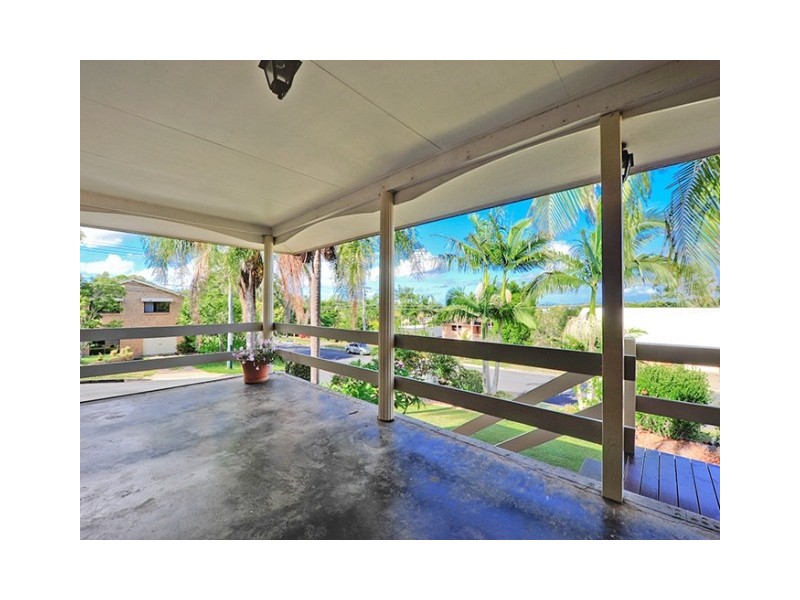 2 Elwyn Court, Springwood QLD 4127