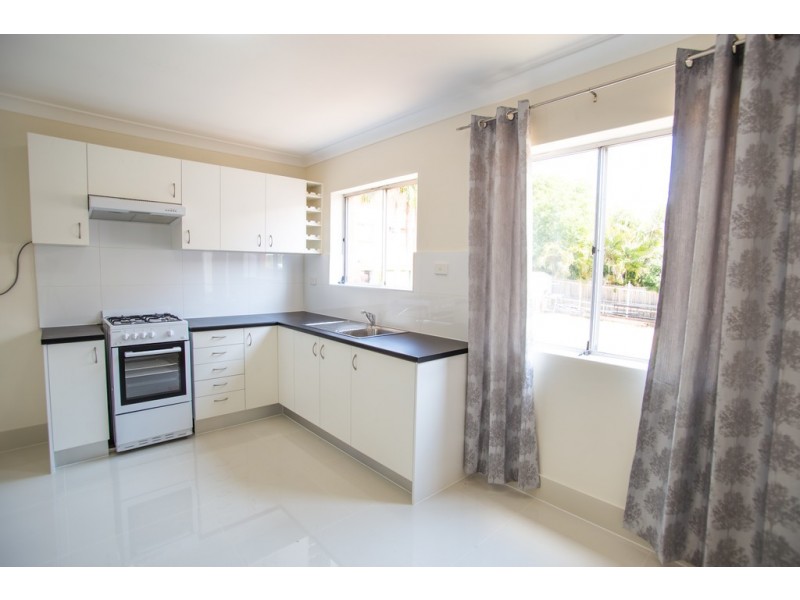 3/42 Swain Street, Holland Park West QLD 4121