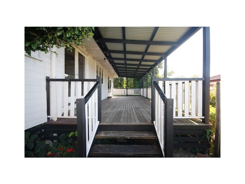 17 Hibiscus Street, Kingston QLD 4114