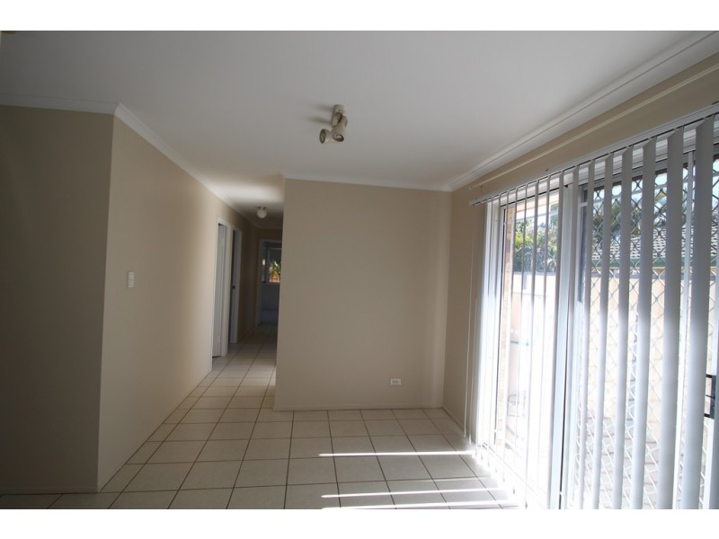 4 Renmelair Court, Waterford West QLD 4133