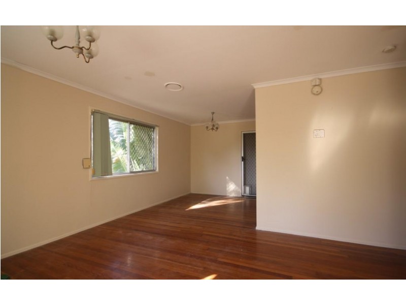 11 ADELAIDE CIRCUIT, Beenleigh QLD 4207