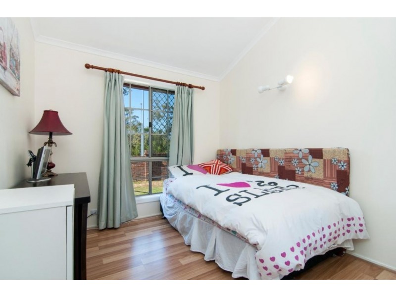 2 SEGOVIA WAY, Slacks Creek QLD 4127