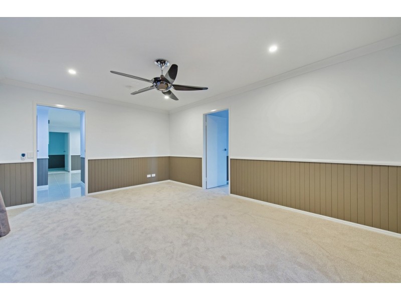 41 Coleman Crescent, Springwood QLD 4127