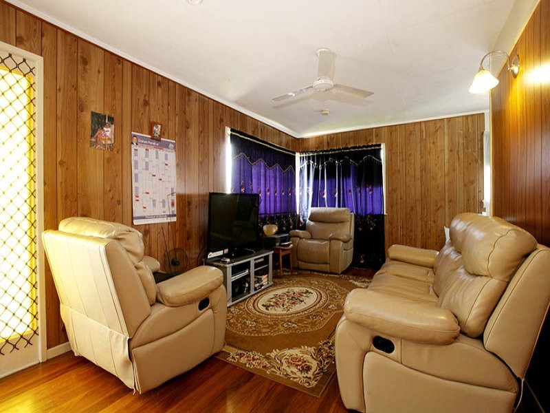 21 Glenview Street, Acacia Ridge QLD 4110