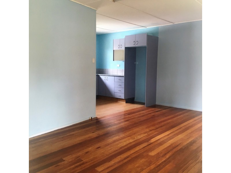 13 Yurugu Street, Woodridge QLD 4114