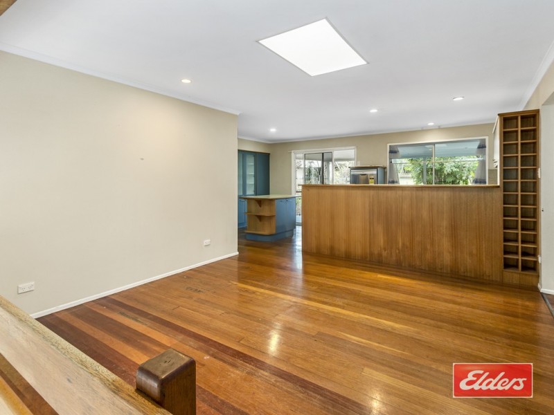 21 Parkway Road, Daisy Hill QLD 4127