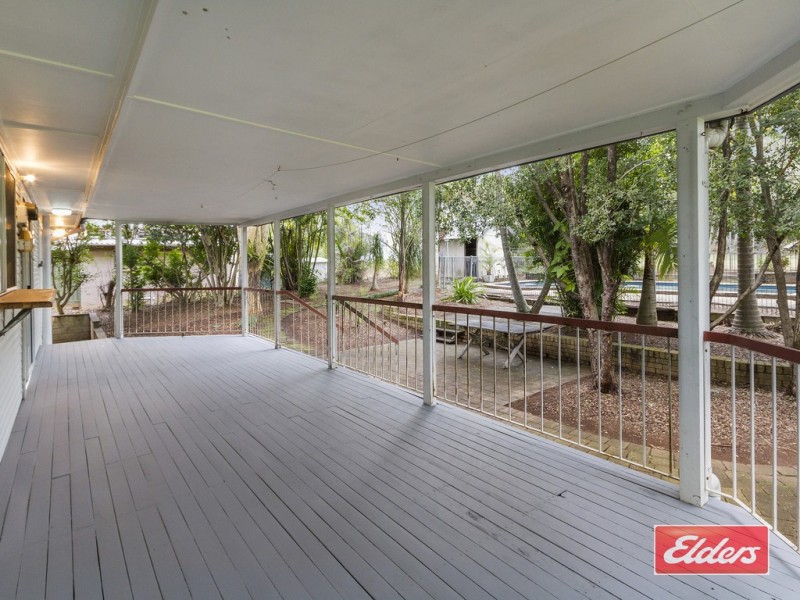 21 Parkway Road, Daisy Hill QLD 4127