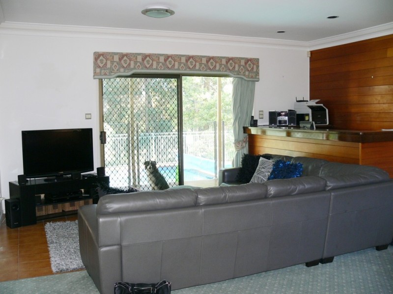 43 Plateau Drive, Springwood QLD 4127