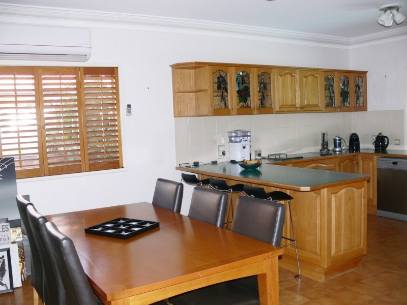 43 Plateau Drive, Springwood QLD 4127