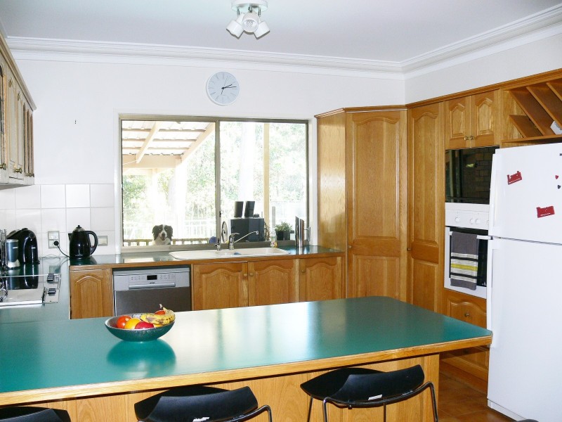 43 Plateau Drive, Springwood QLD 4127