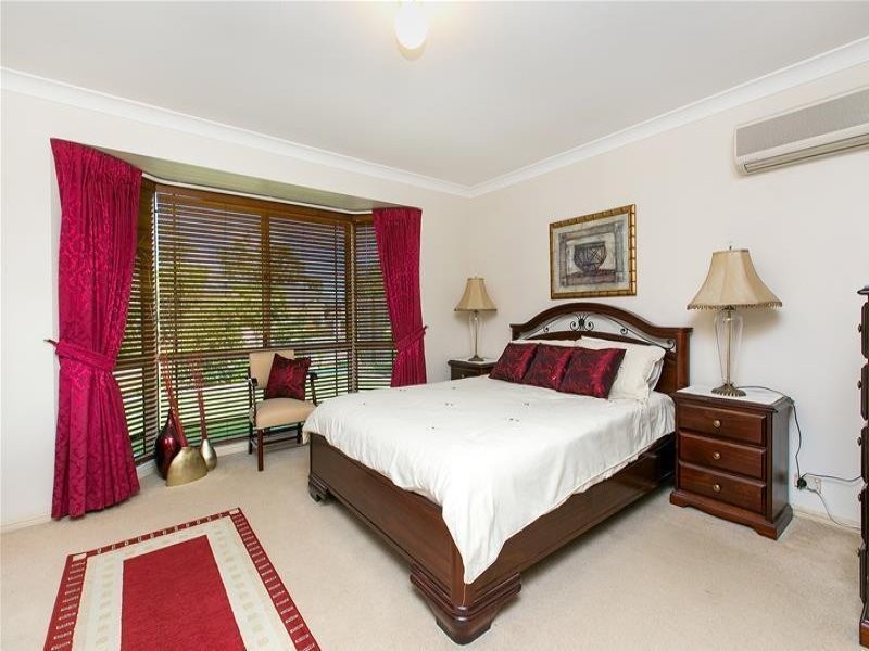 122 Rubicon Cerescent, Kuraby QLD 4112