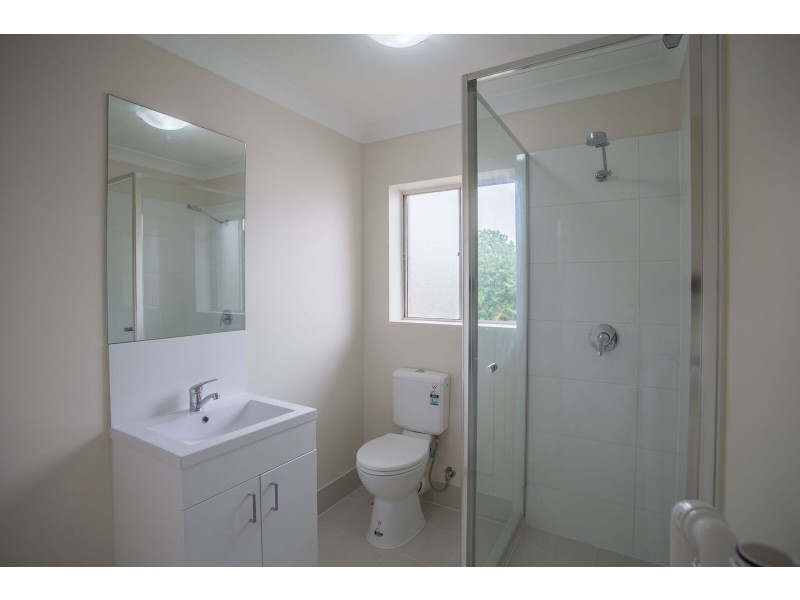 8/42 Swain street, Holland Park West QLD 4121