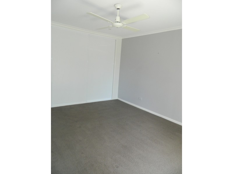 2 /87 Springwood Road, Springwood QLD 4127