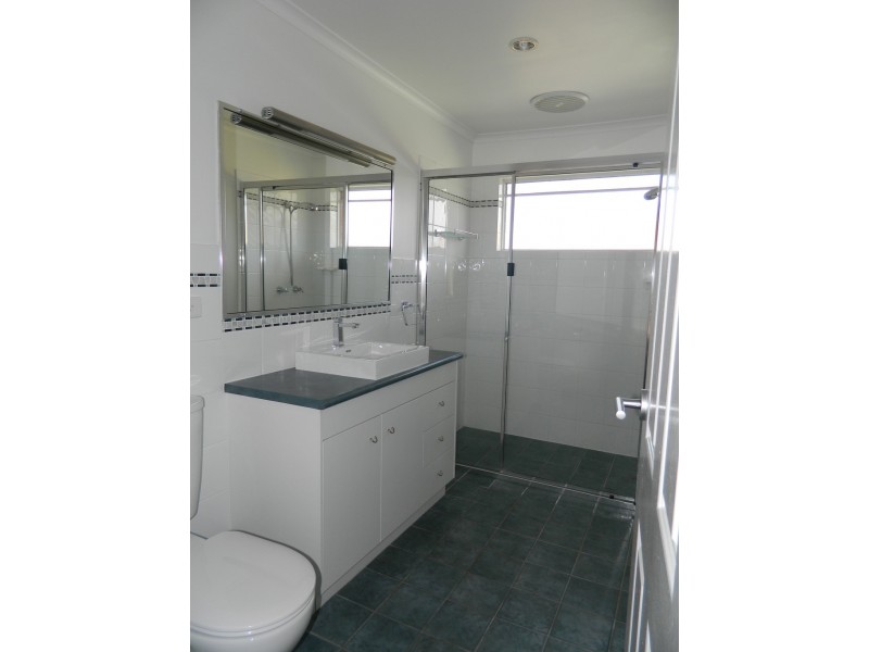 2 /87 Springwood Road, Springwood QLD 4127