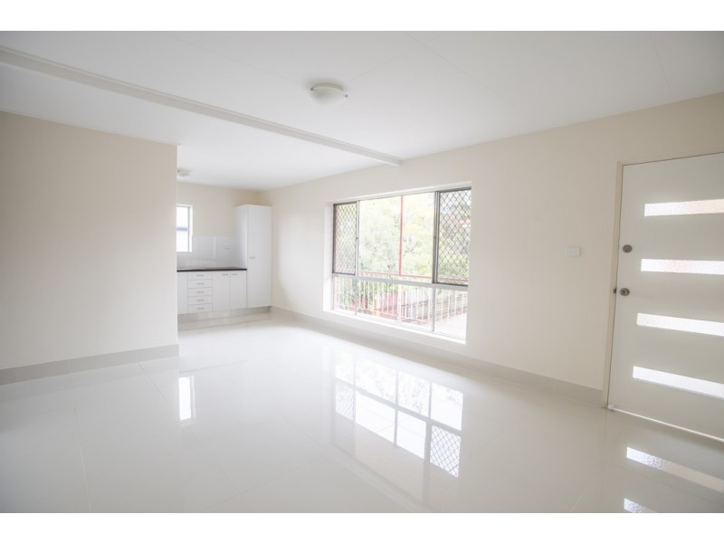 6/42 Swain Street, Holland Park West QLD 4121