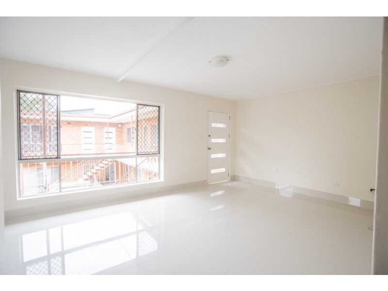 6/42 Swain Street, Holland Park West QLD 4121