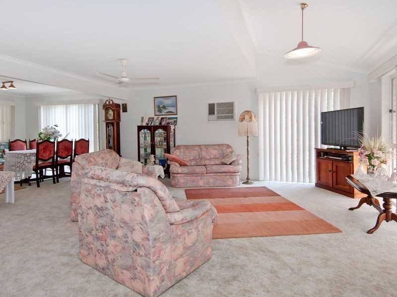 37 Katrina Crescent, Waterford West QLD 4133