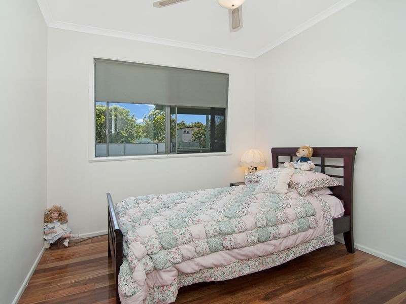 14 Waratah Street, Woodridge QLD 4114