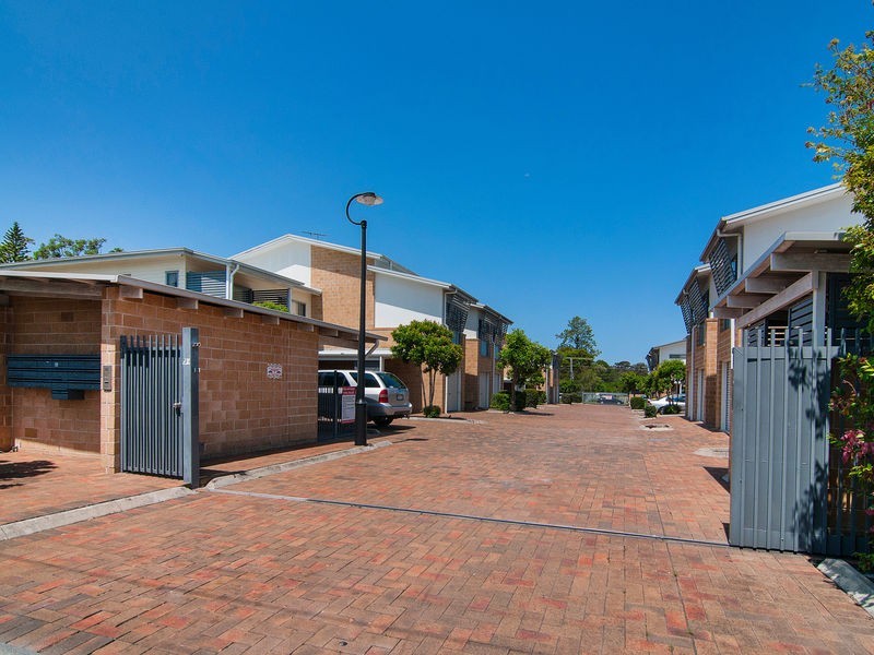 19/1 Anthony Street, Kingston QLD 4114