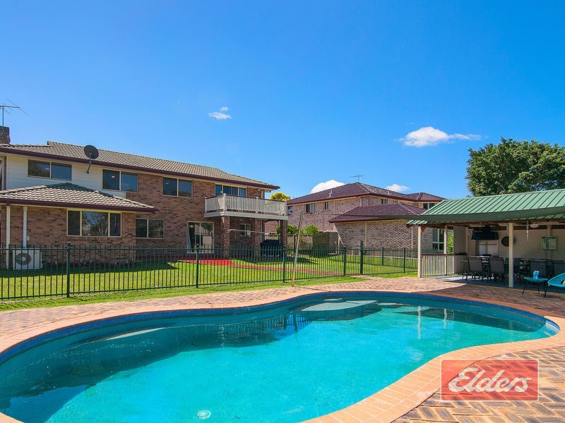 8 Riviera Court, Cornubia QLD 4130