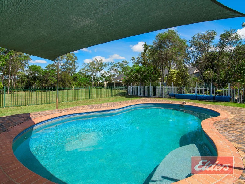 8 Riviera Court, Cornubia QLD 4130