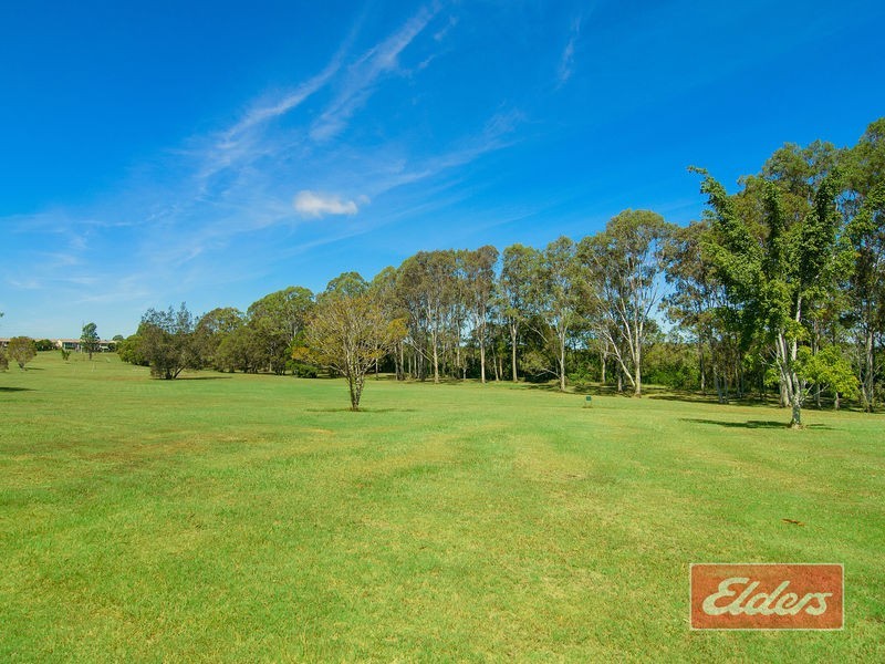 8 Riviera Court, Cornubia QLD 4130