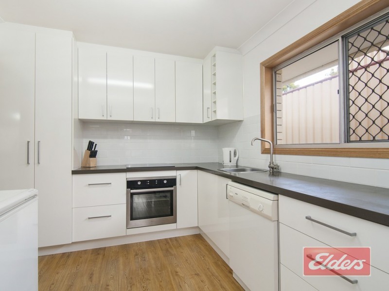 96 Barbaralla Drive, Springwood QLD 4127