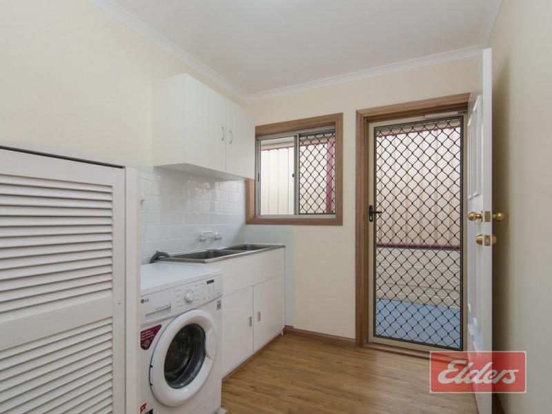 96 Barbaralla Drive, Springwood QLD 4127