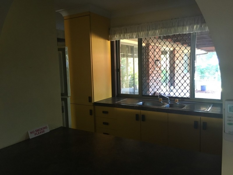 33 LONGDEN STREET, Coopers Plains QLD 4108