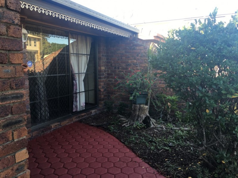 33 LONGDEN STREET, Coopers Plains QLD 4108