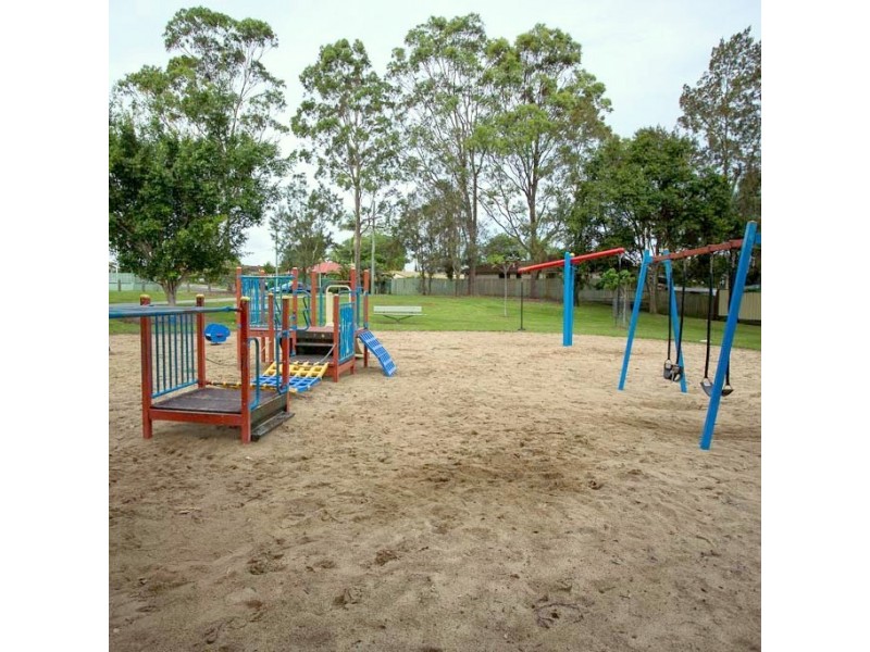 27 Royena Court, Crestmead QLD 4132