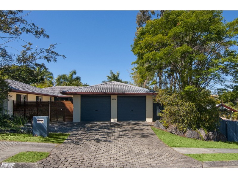 15 JASMINE CRESCENT, Shailer Park QLD 4128