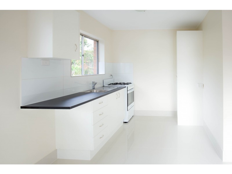 10/42 SWAIN STREET, Holland Park West QLD 4121