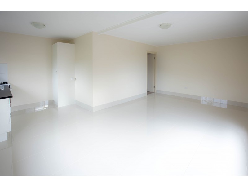 10/42 SWAIN STREET, Holland Park West QLD 4121