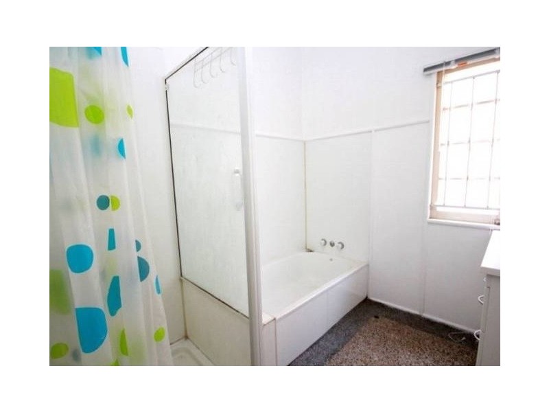 245 OLD CLEVELAND ROAD, Coorparoo QLD 4151