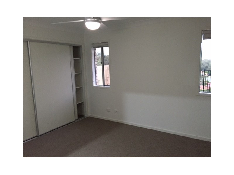 11 Nevron Drive, Bahrs Scrub QLD 4207