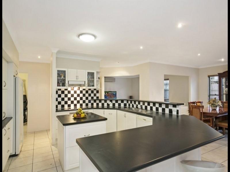 20 PARKHURST PLACE, Kuraby QLD 4112
