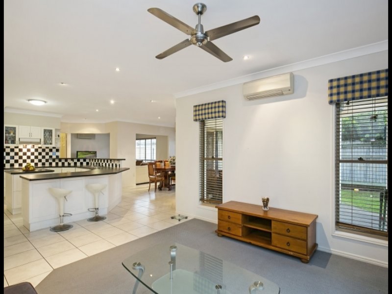 20 PARKHURST PLACE, Kuraby QLD 4112