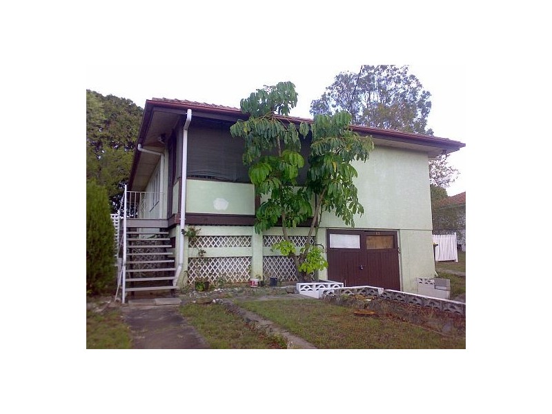 82 Sanderling Street, Inala QLD 4077