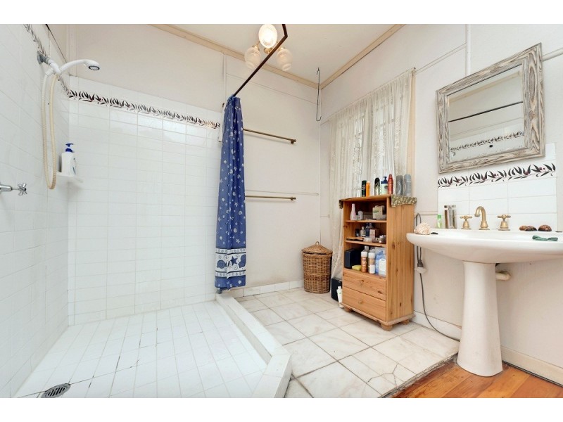 54 ROOKWOOD AVENUE, Coopers Plains QLD 4108