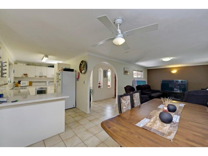 23 Pompadour Street, Sunnybank Hills QLD 4109