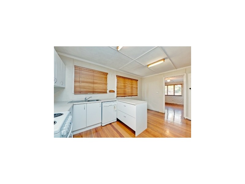 33 SANDEMAN STREET, Acacia Ridge QLD 4110