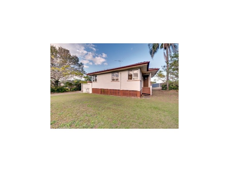 33 SANDEMAN STREET, Acacia Ridge QLD 4110