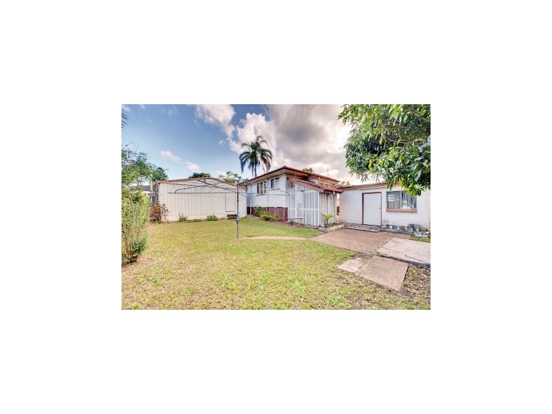 33 SANDEMAN STREET, Acacia Ridge QLD 4110