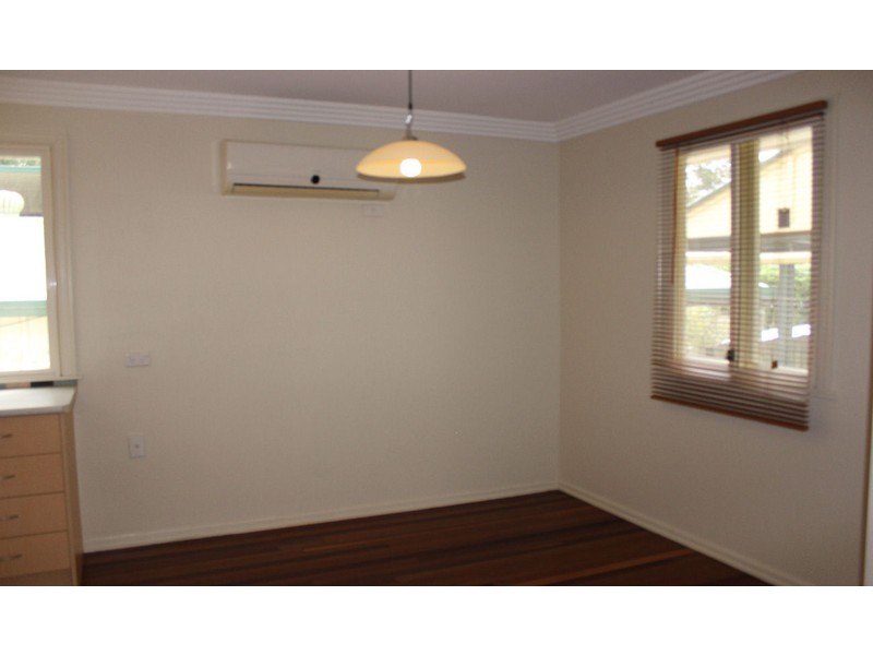 87a Old Gympie Rd, Kallangur QLD 4503