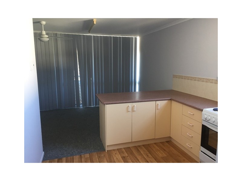 1/8-10 Ebert Pde, Lawnton QLD 4501