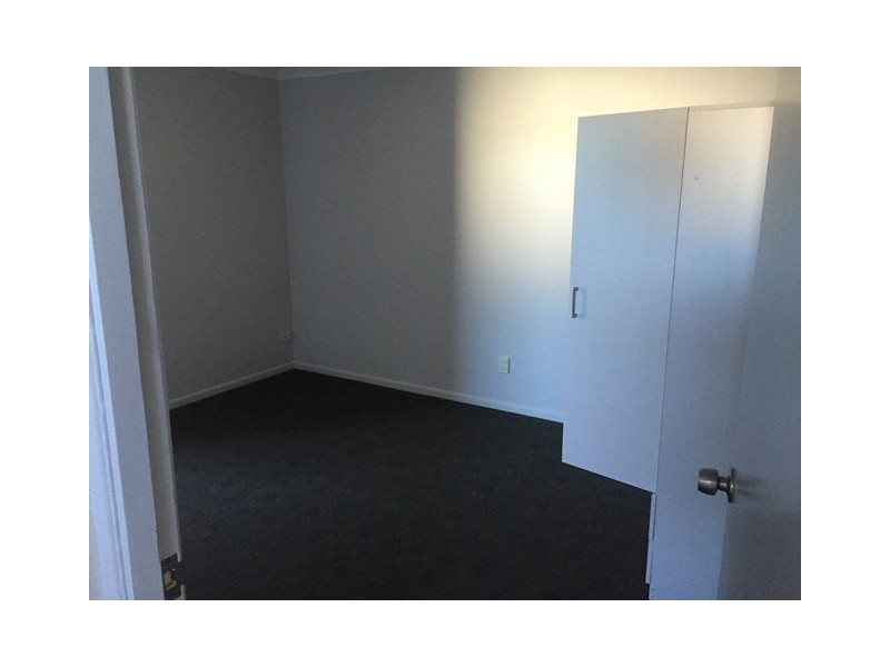 1/8-10 Ebert Pde, Lawnton QLD 4501