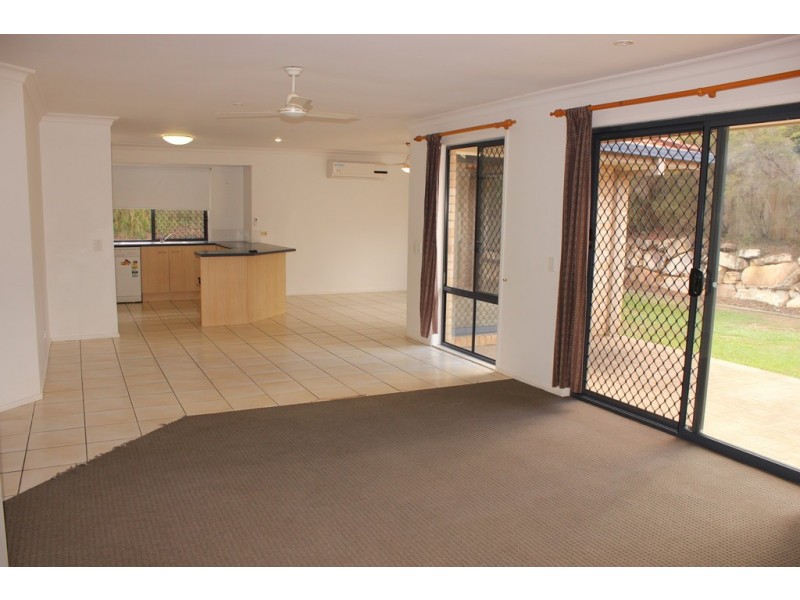 6 Terracotta, Griffin QLD 4503