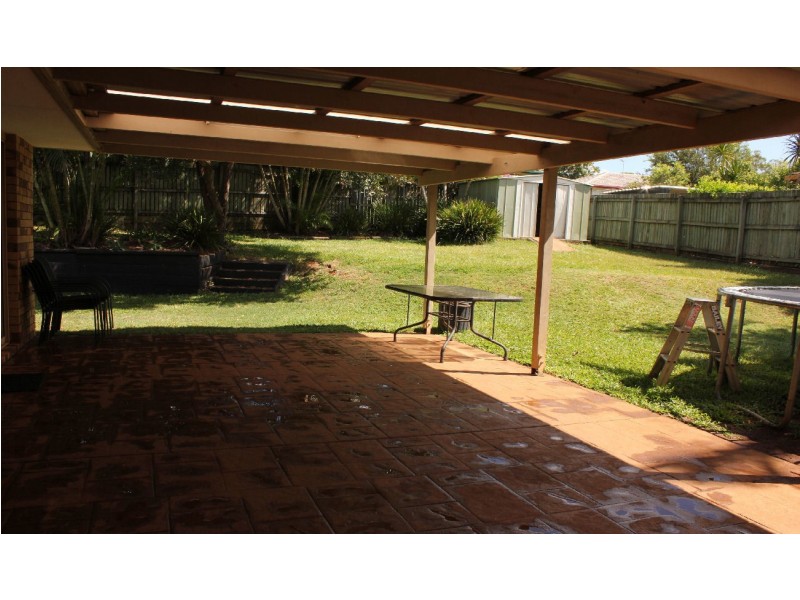 7 Pandanus Court, Kallangur QLD 4503