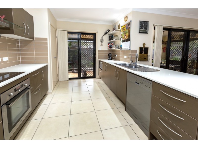 14 Hideaway Close, Narangba QLD 4504